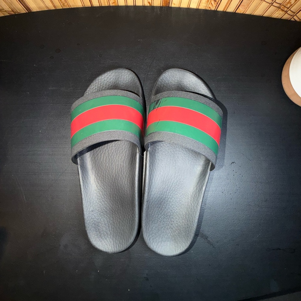 Gucci Gray Slides with Green and Red Stripes - Picture 2 of 7